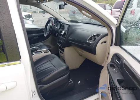 2015 Chrysler Town & Country Touring из США, поврежденный, VIN 2C4RC1BG0FR534113